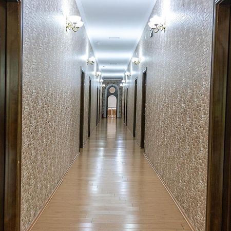 Chabiant Guesthouse Chateau Monolit Ikinci Yeniyol Eksteriør billede