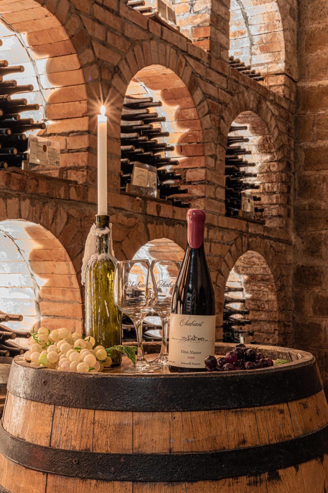 Chabiant Guesthouse Chateau Monolit Ikinci Yeniyol Eksteriør billede